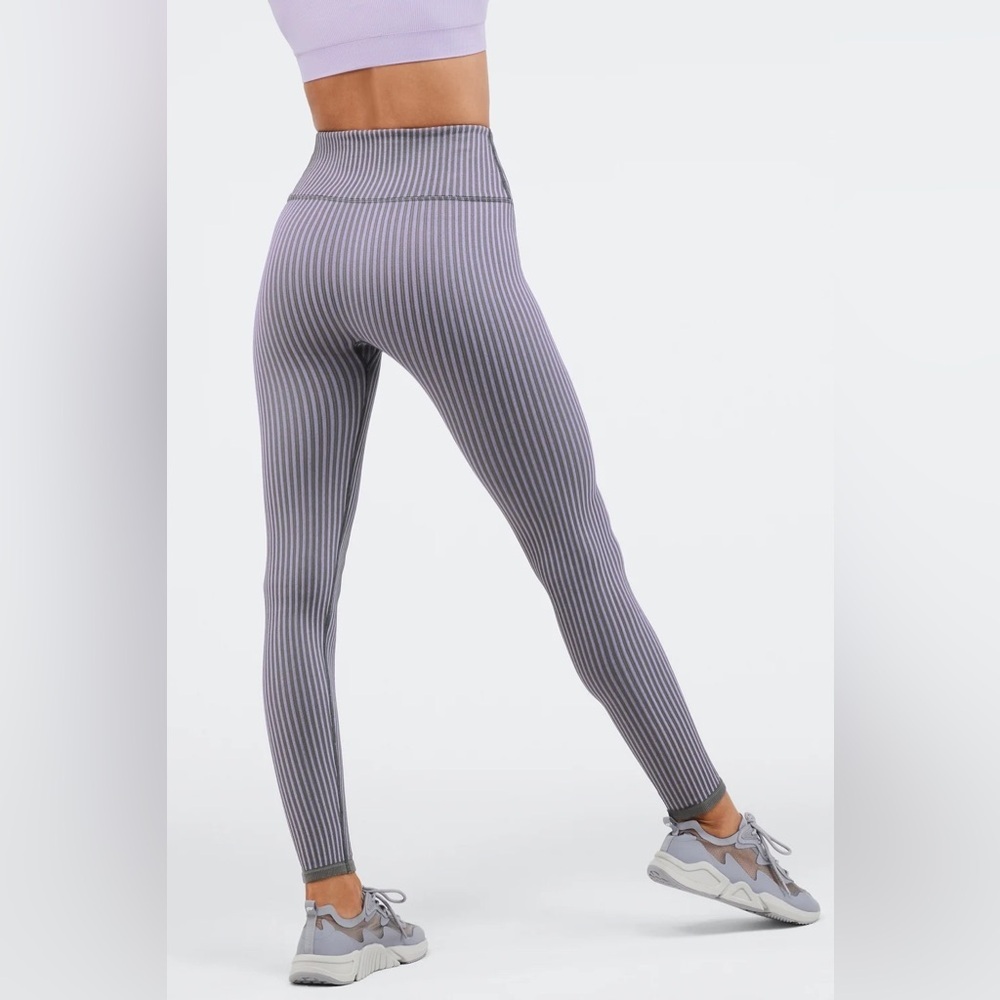 *NWT* Fabletics High-Waisted Seamless Rib Legging - Iron/Hazy Iris